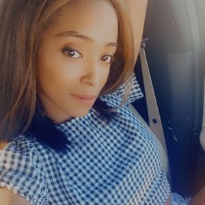 Meet your Posher, Alicia